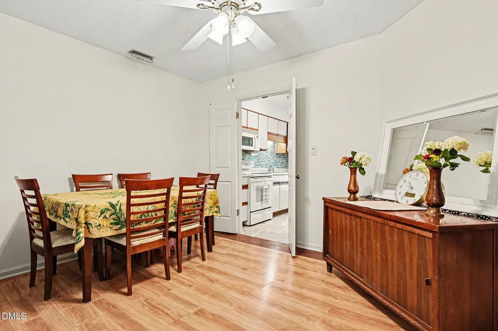 104 Old Stable Court Chapel Hill NC 27514
