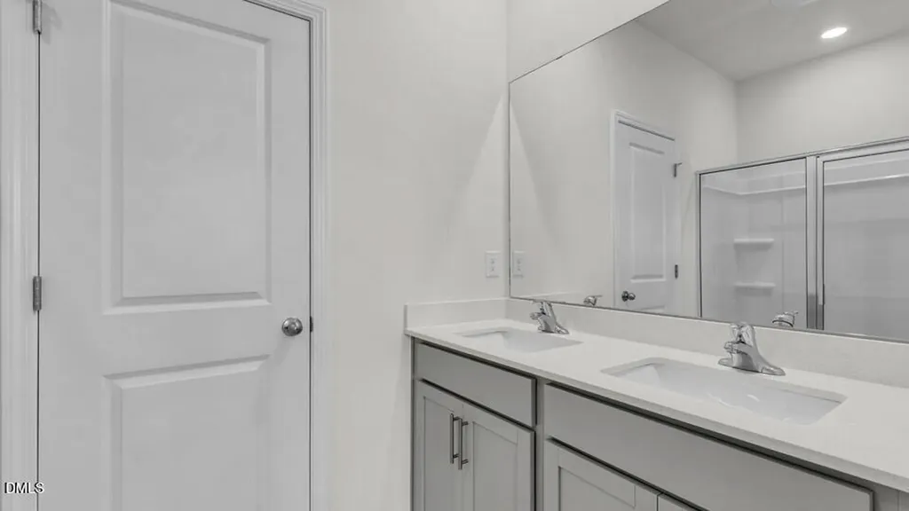 803 Lucky Clover Way Fuquay Varina NC 27526