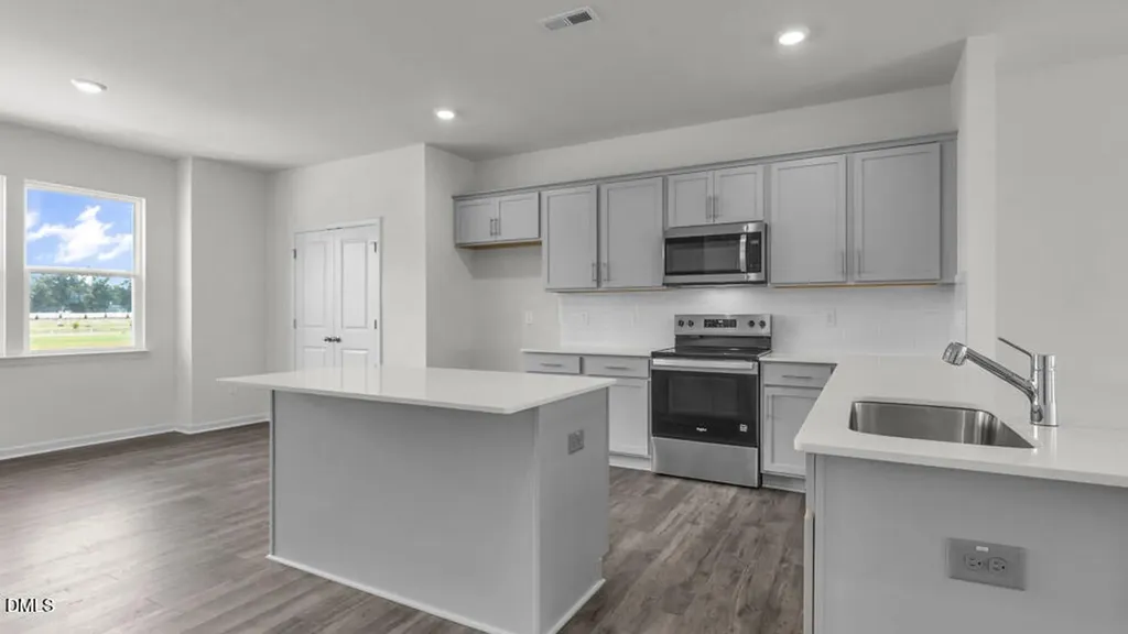 803 Lucky Clover Way Fuquay Varina NC 27526