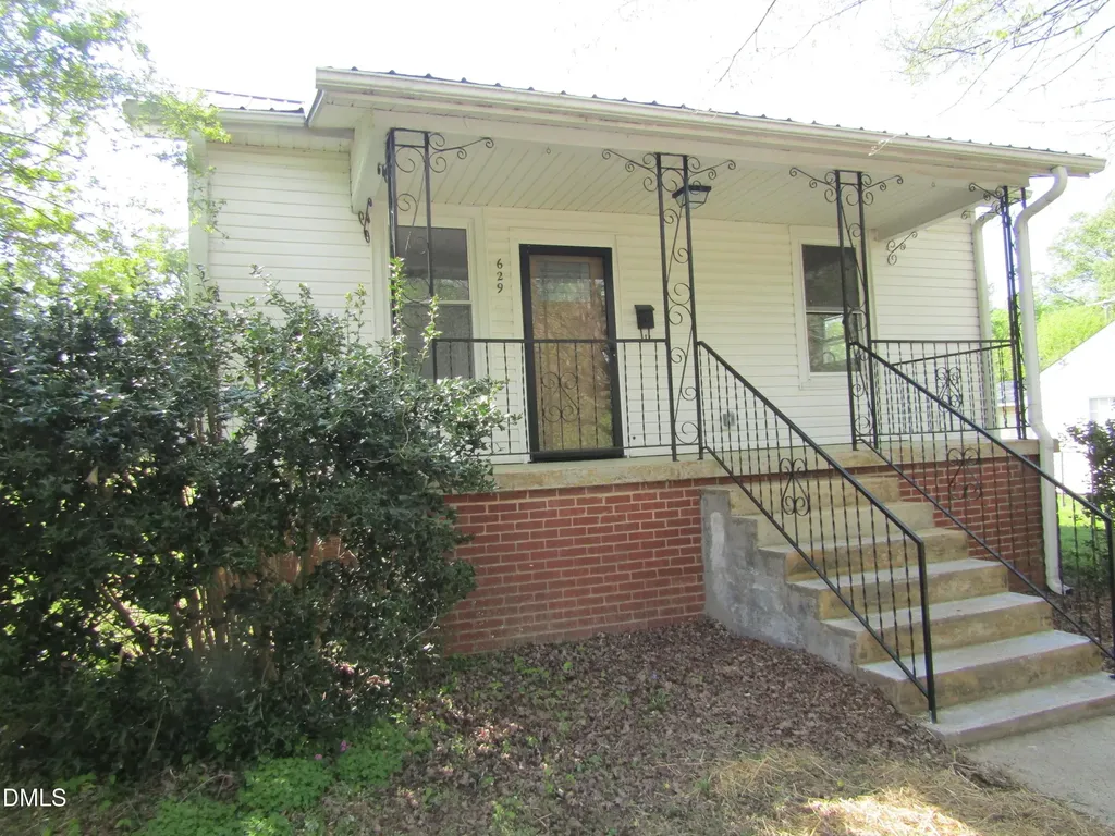 629 North Avenue Burlington NC 27217