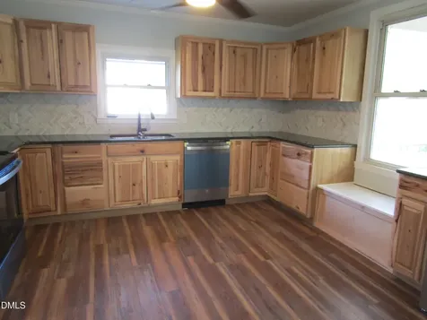 629 North Avenue Burlington NC 27217