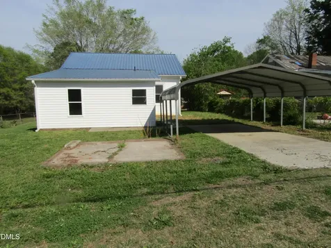 629 North Avenue Burlington NC 27217