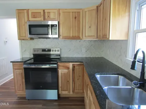 629 North Avenue Burlington NC 27217