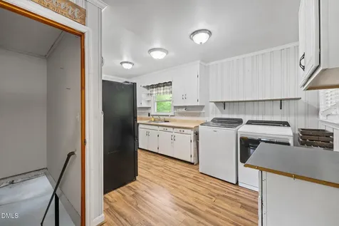 1867 Gerringer Road Elon NC 27244