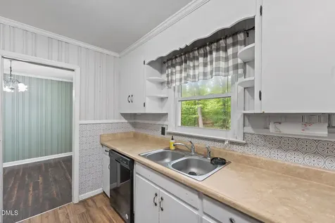 1867 Gerringer Road Elon NC 27244