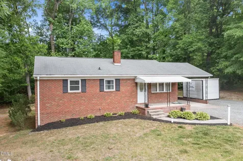 1867 Gerringer Road Elon NC 27244