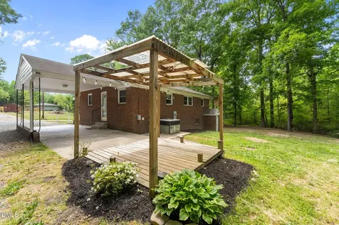 1867 Gerringer Road Elon NC 27244