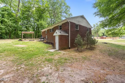 1867 Gerringer Road Elon NC 27244