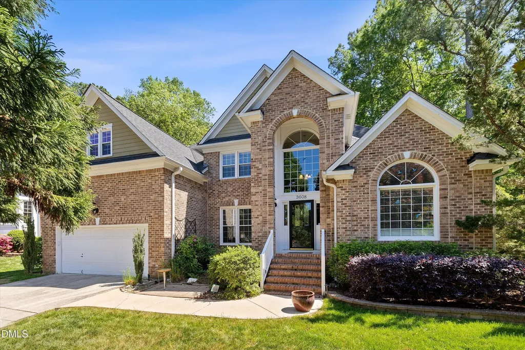 3608 Summer Leaf Court Raleigh NC 27615