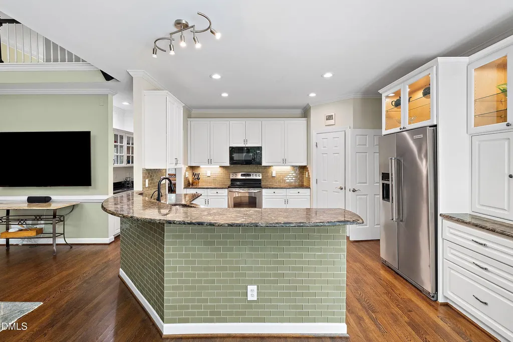3608 Summer Leaf Court Raleigh NC 27615