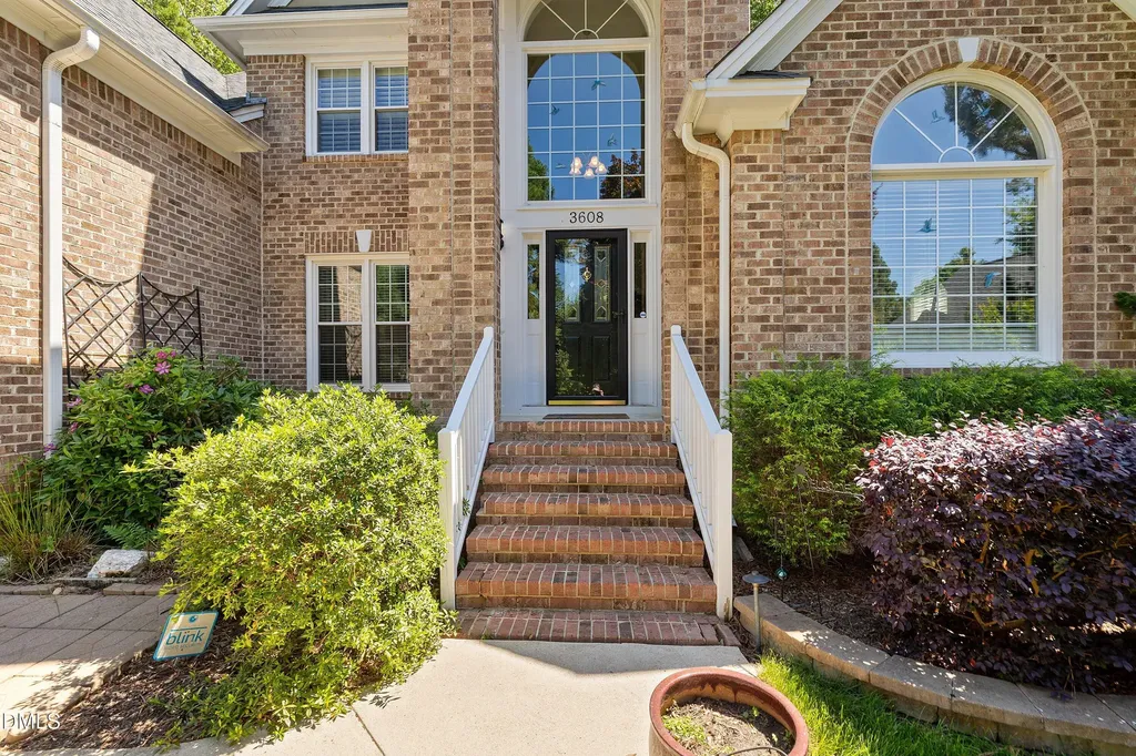 3608 Summer Leaf Court Raleigh NC 27615