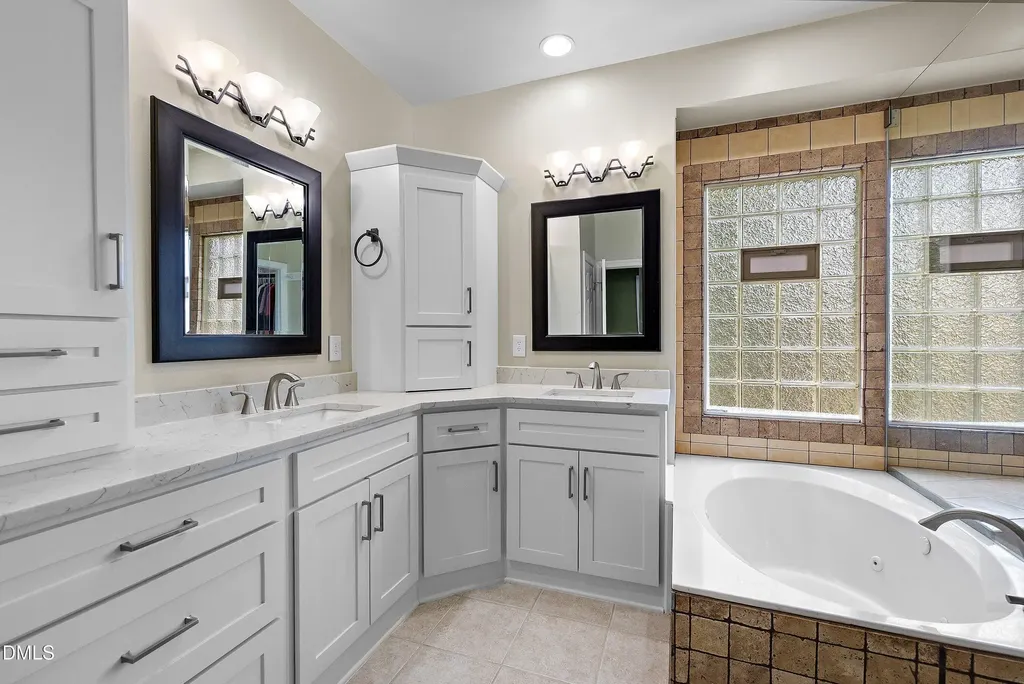 3608 Summer Leaf Court Raleigh NC 27615