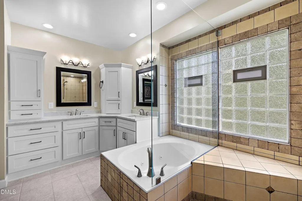 3608 Summer Leaf Court Raleigh NC 27615