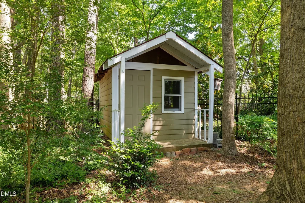 3608 Summer Leaf Court Raleigh NC 27615