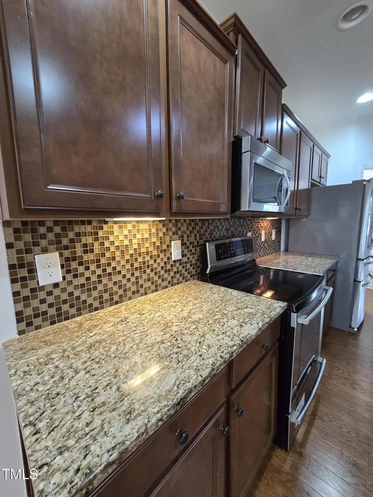 2511 Dalmahoy Lane Fuquay Varina NC 27526