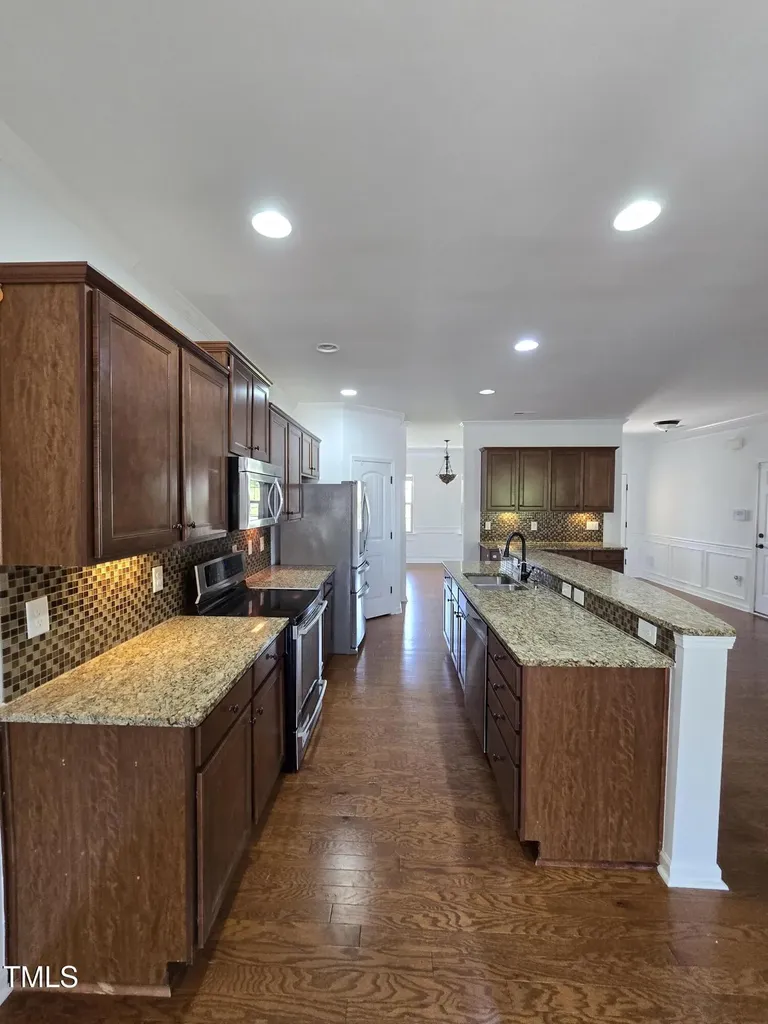 2511 Dalmahoy Lane Fuquay Varina NC 27526