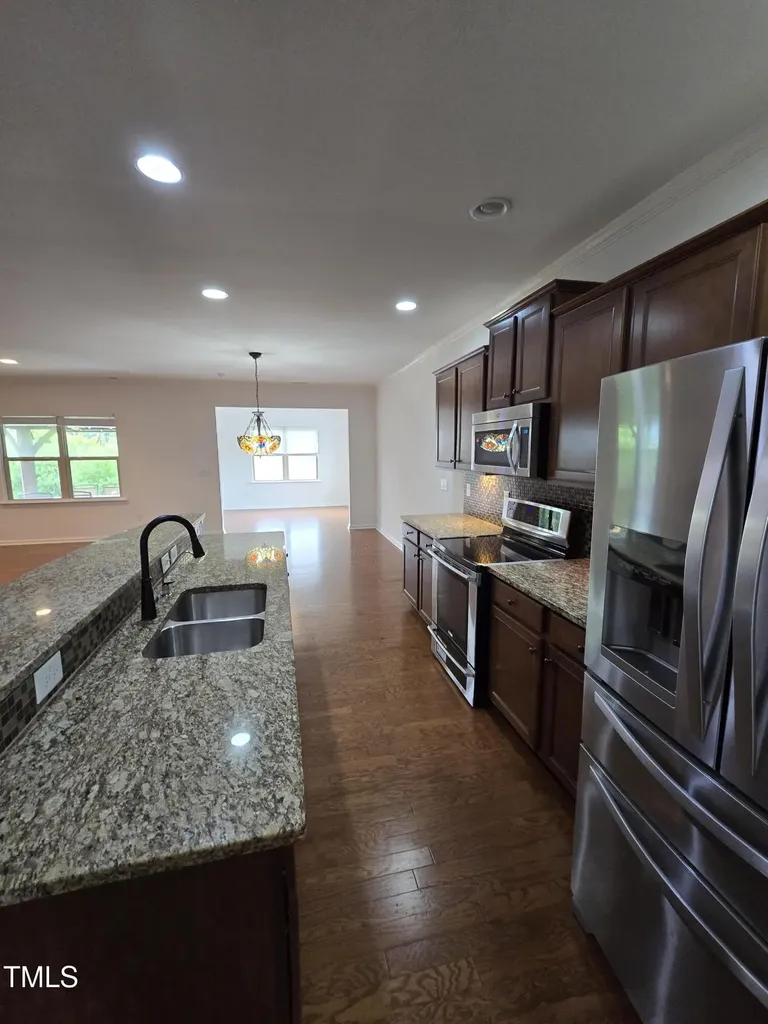 2511 Dalmahoy Lane Fuquay Varina NC 27526