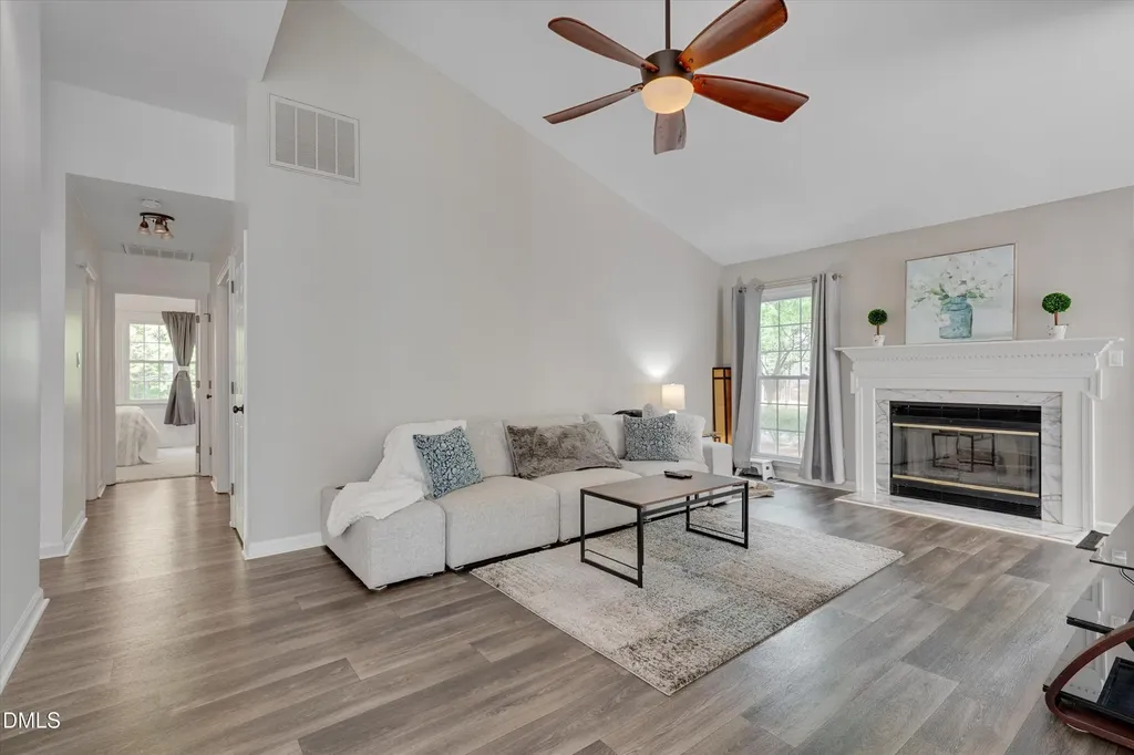 11804 Fairlie Place Raleigh NC 27613