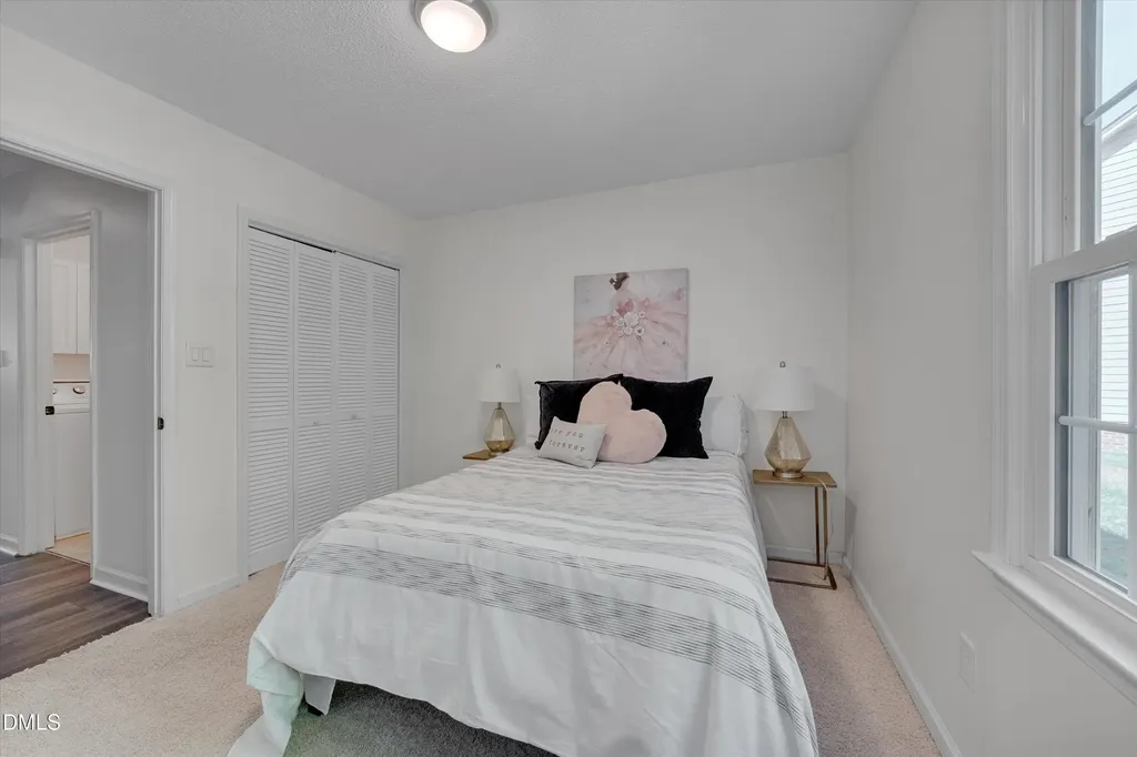 11804 Fairlie Place Raleigh NC 27613