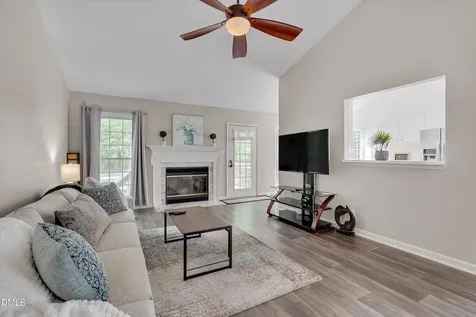 11804 Fairlie Place Raleigh NC 27613