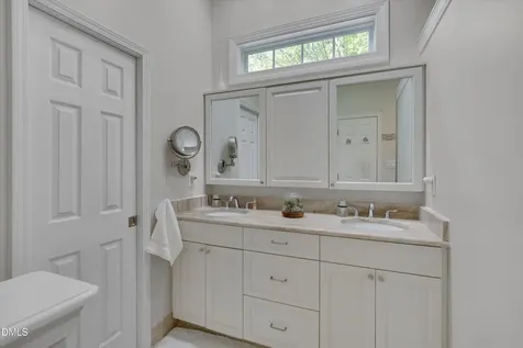 11804 Fairlie Place Raleigh NC 27613