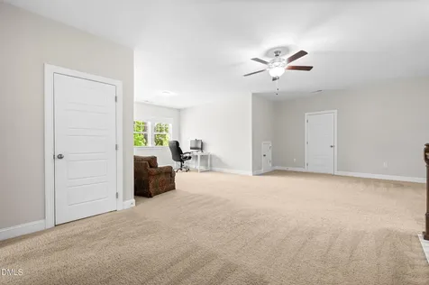 3432 S Pointe Drive Apex NC 27539