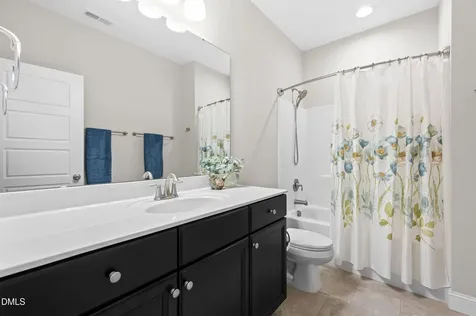 3432 S Pointe Drive Apex NC 27539