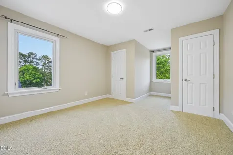 275 Hogans Valley Way Cary NC 27513