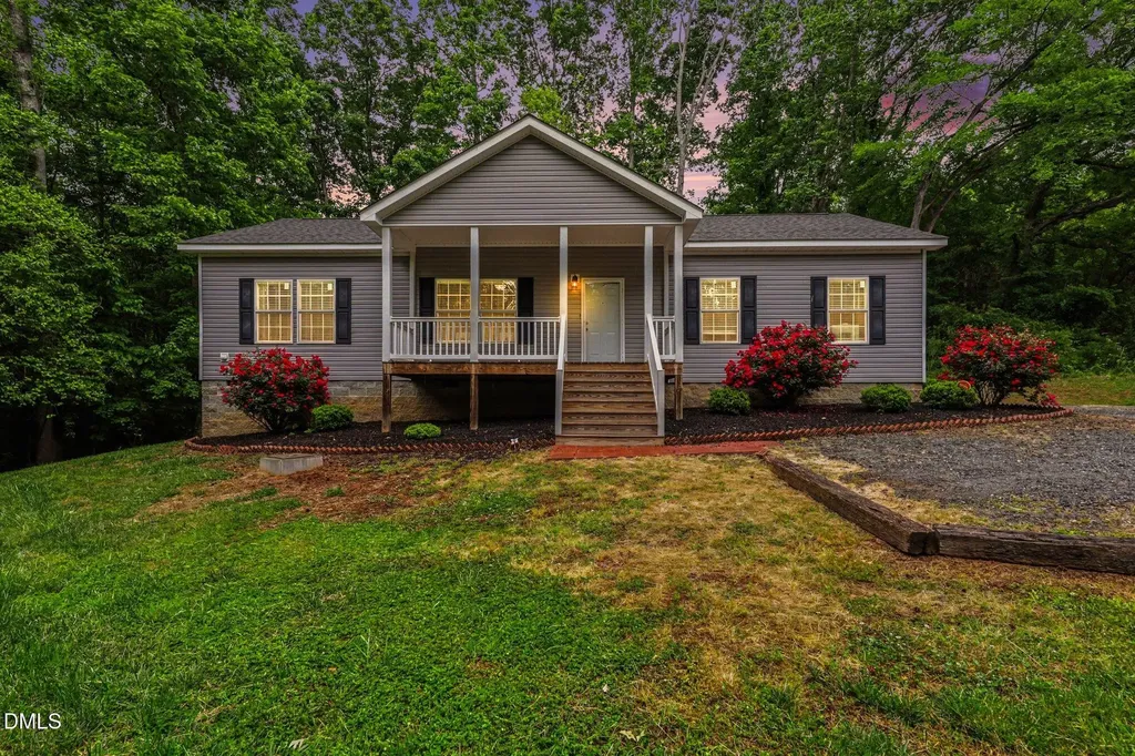 1835 Old Us Hwy 421 S Siler City NC 27344