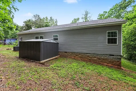 1835 Old Us Hwy 421 S Siler City NC 27344