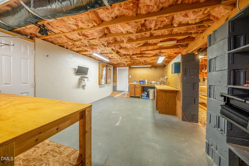2009 Katesbridge Lane Raleigh NC 27614