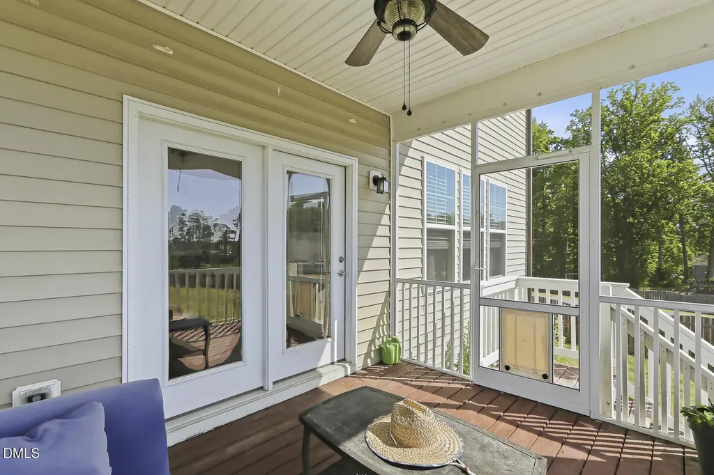 15 Windbrook Court Fuquay Varina NC 27526