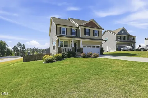 15 Windbrook Court Fuquay Varina NC 27526