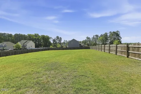 15 Windbrook Court Fuquay Varina NC 27526