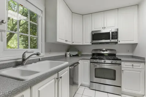305 Glen Echo Lane Cary NC 27518