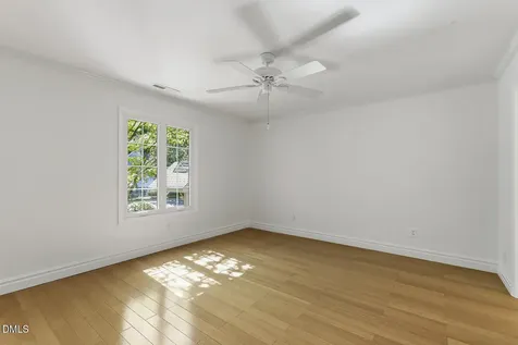 305 Glen Echo Lane Cary NC 27518