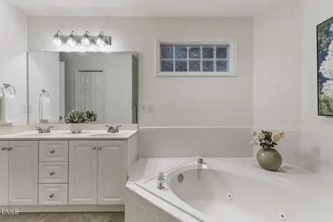 305 Glen Echo Lane Cary NC 27518