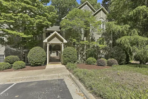305 Glen Echo Lane Cary NC 27518