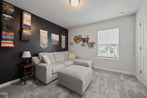 872 Mckenzie Park Terrace Wendell NC 27591