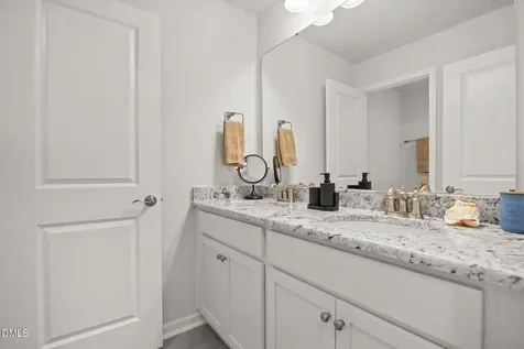 872 Mckenzie Park Terrace Wendell NC 27591