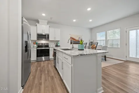 872 Mckenzie Park Terrace Wendell NC 27591