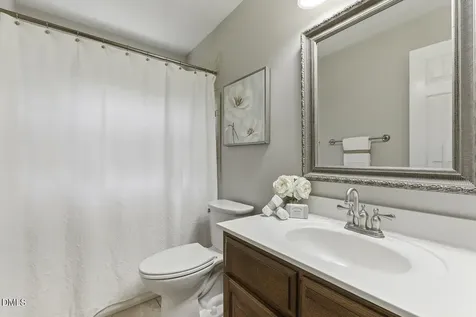 2013 W Sterlington Place Apex NC 27502