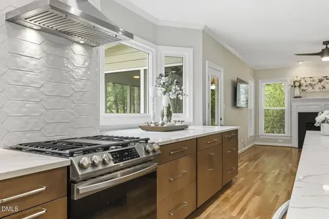 2013 W Sterlington Place Apex NC 27502