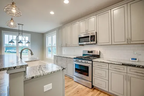 616 Hemlock Avenue Durham NC 27707