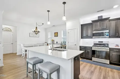 5409 Advancing Avenue Raleigh NC 27616
