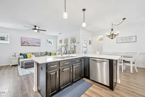 5409 Advancing Avenue Raleigh NC 27616