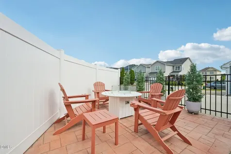 5409 Advancing Avenue Raleigh NC 27616