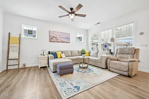 5409 Advancing Avenue Raleigh NC 27616