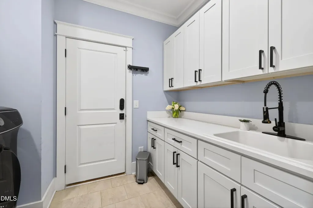 8109 Finland Drive Raleigh NC 27612