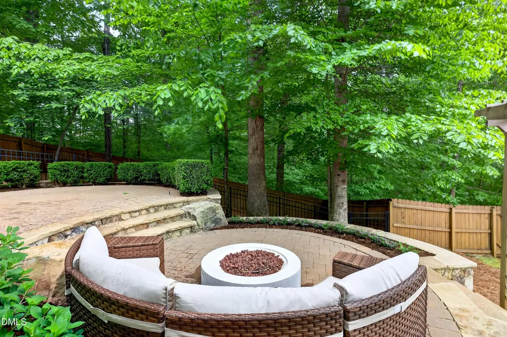 8109 Finland Drive Raleigh NC 27612